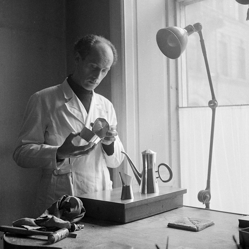 Sigurd Perssons Ateljé för guld och silversmide, 1955. Sigurd Persson
