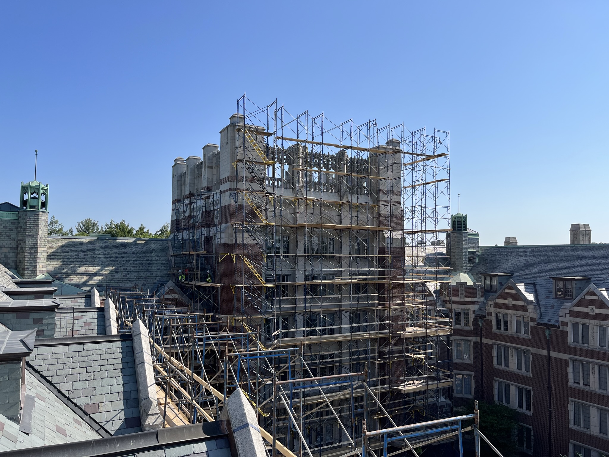 WELLESLEY COLLEGE TOWER COURT RENOVATIONS, PHASE I Stone and Lime