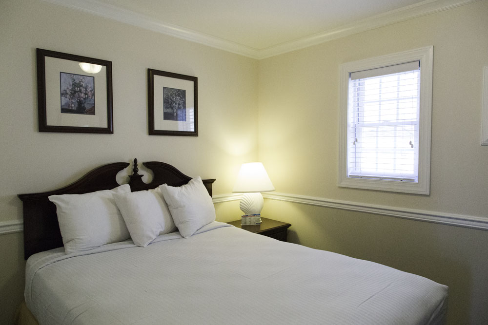 Stone Harbor Motels The Colonial Lodge