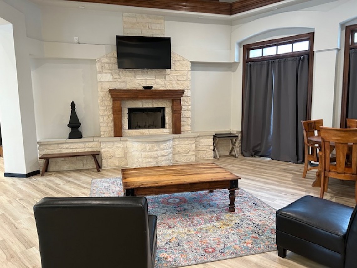 Stoneleigh Condominiums