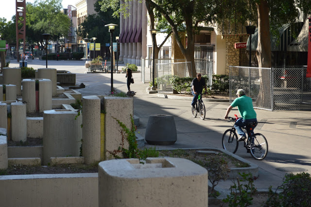 This is what the destruction of Fresno's Fulton Mall looks like Stop