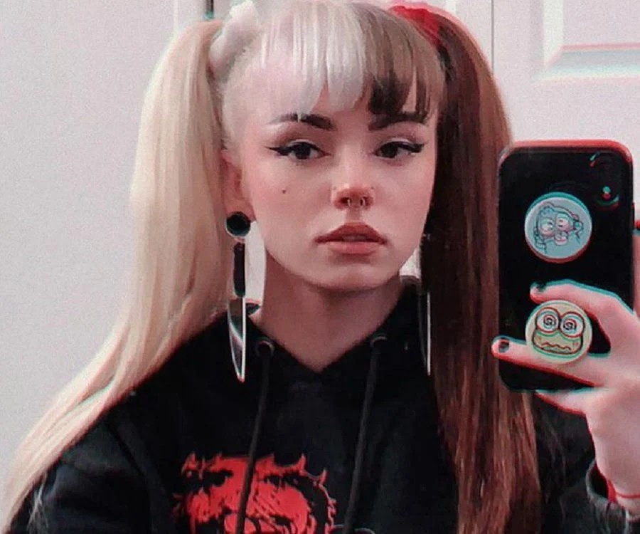 Emma Langevin Age, Wiki, Life Details & More! Stopie