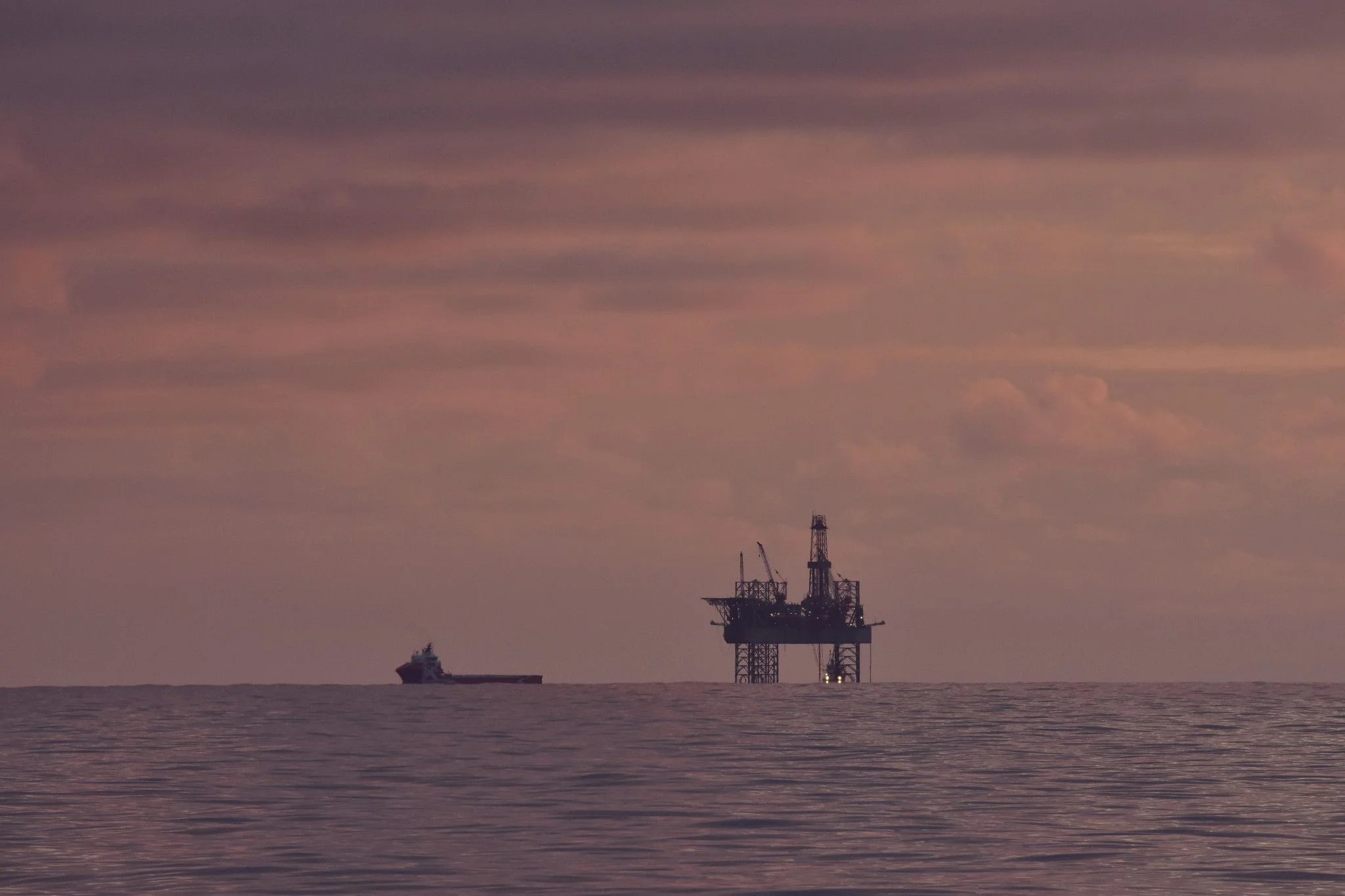 NEW OIL AND GAS LICENCES 22 OF OVERLAP WITH PROTECTED AREAS Ocean