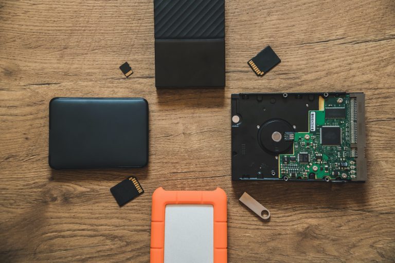 Is ROM Volatile Or Nonvolatile? (What Are The Differences?) Storables