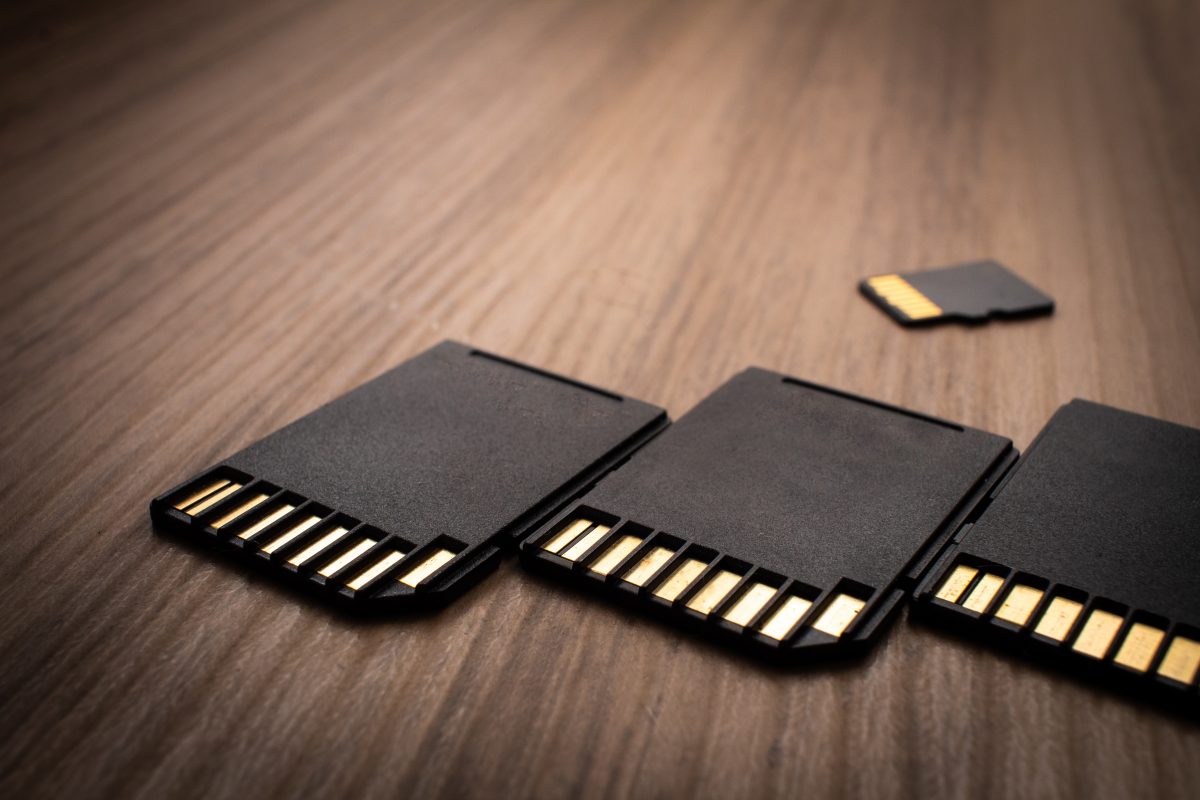 How Important Is A Flash Memory Card For Your Computer? Storables