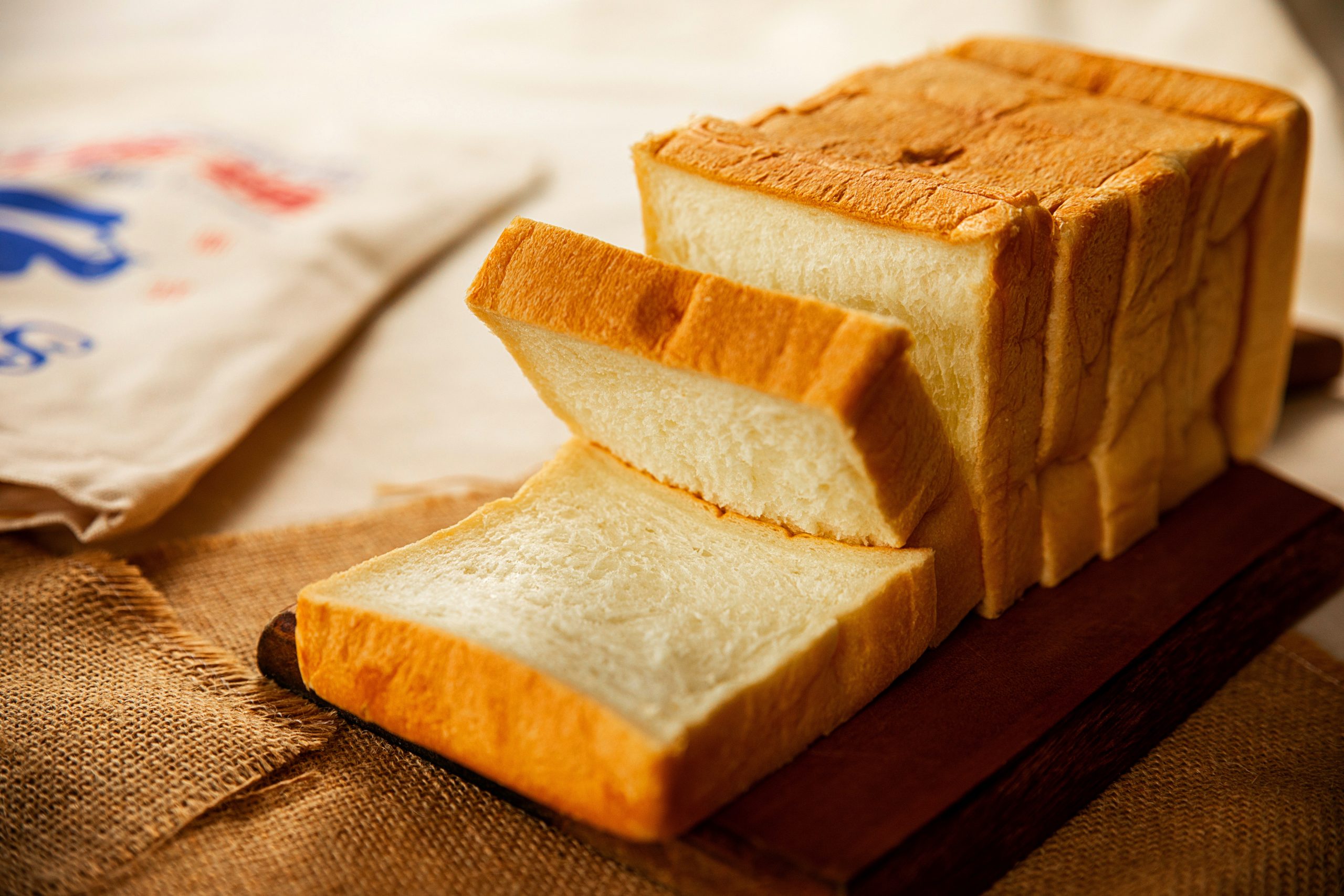 How Long Does Bread Last In The Refrigerator Storables