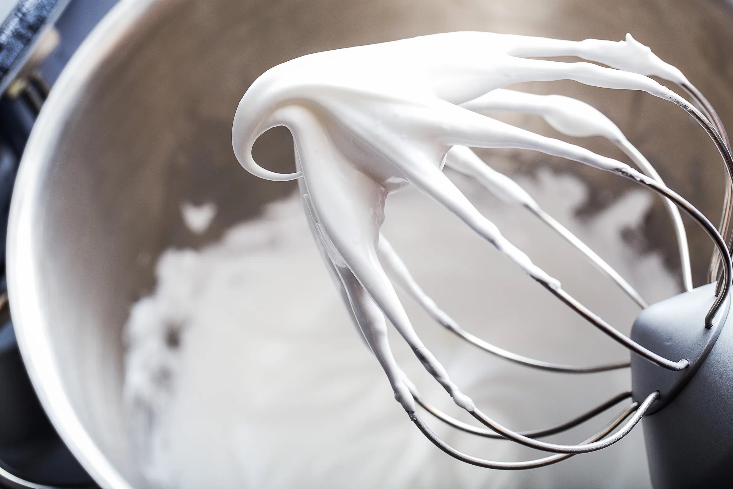 How Long Does It Take To Make Meringue With A Hand Mixer Storables