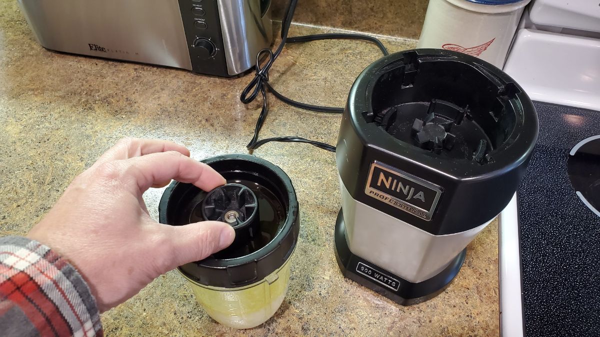 How To Take Apart Ninja Blender Storables