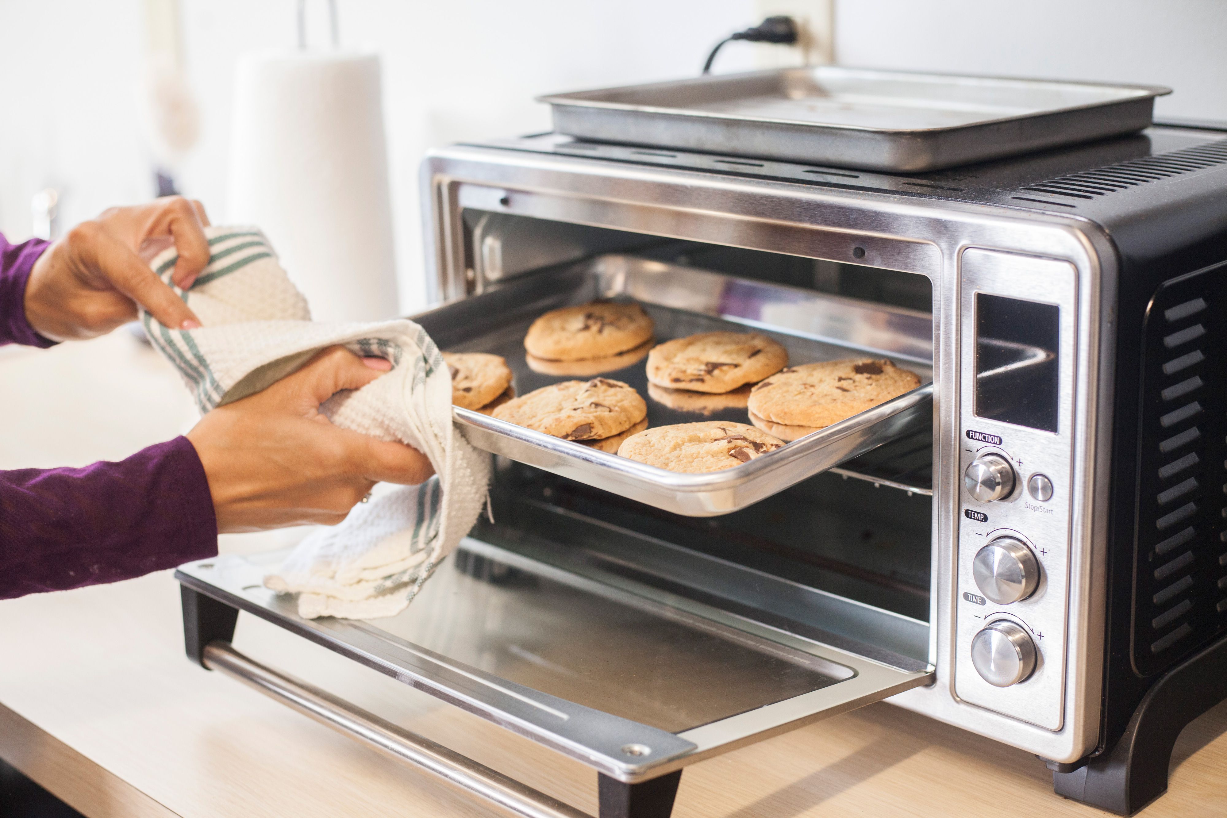 How To Use A Toaster Oven Storables