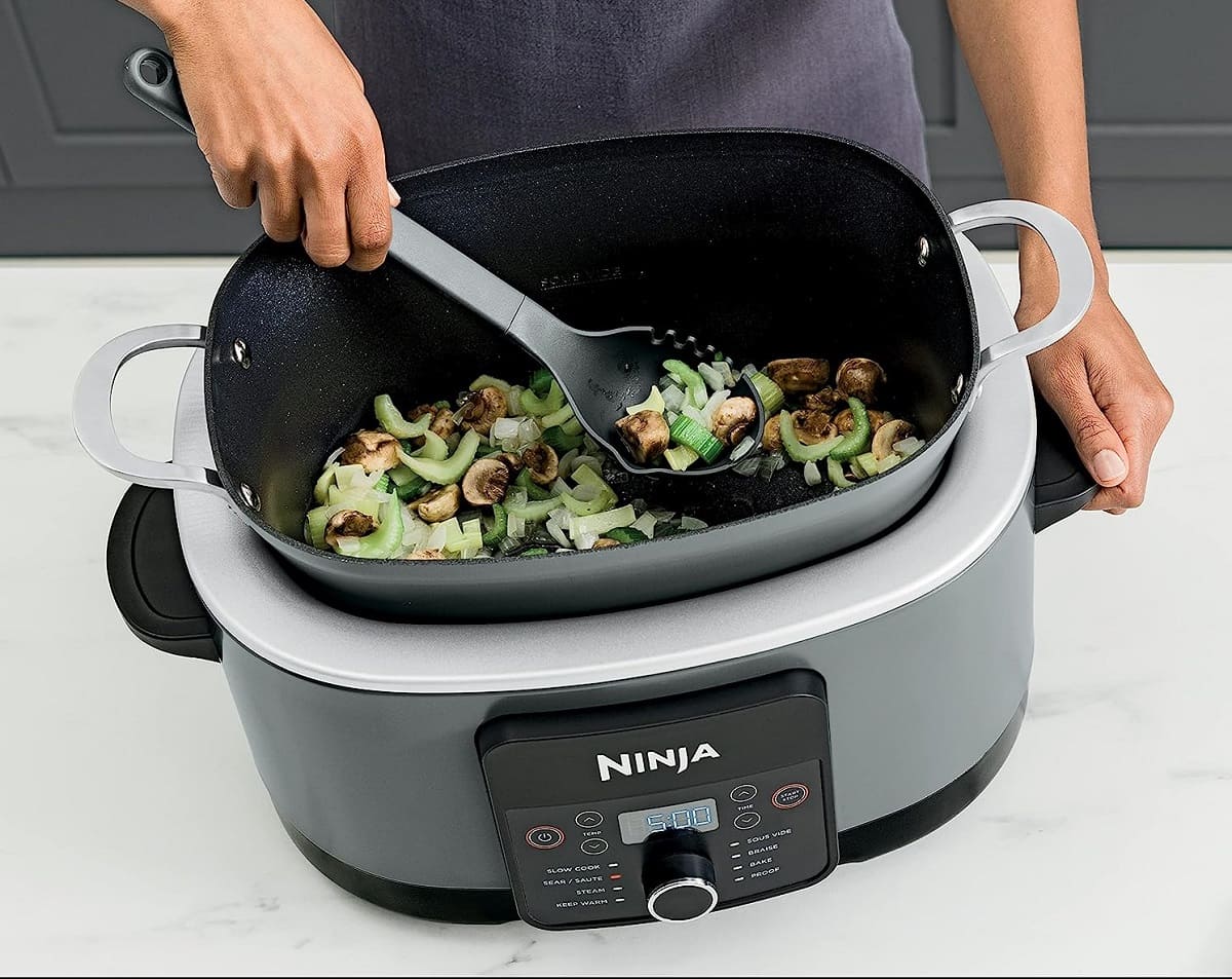 How Long Can You Leave A Slow Cooker On Low Storables