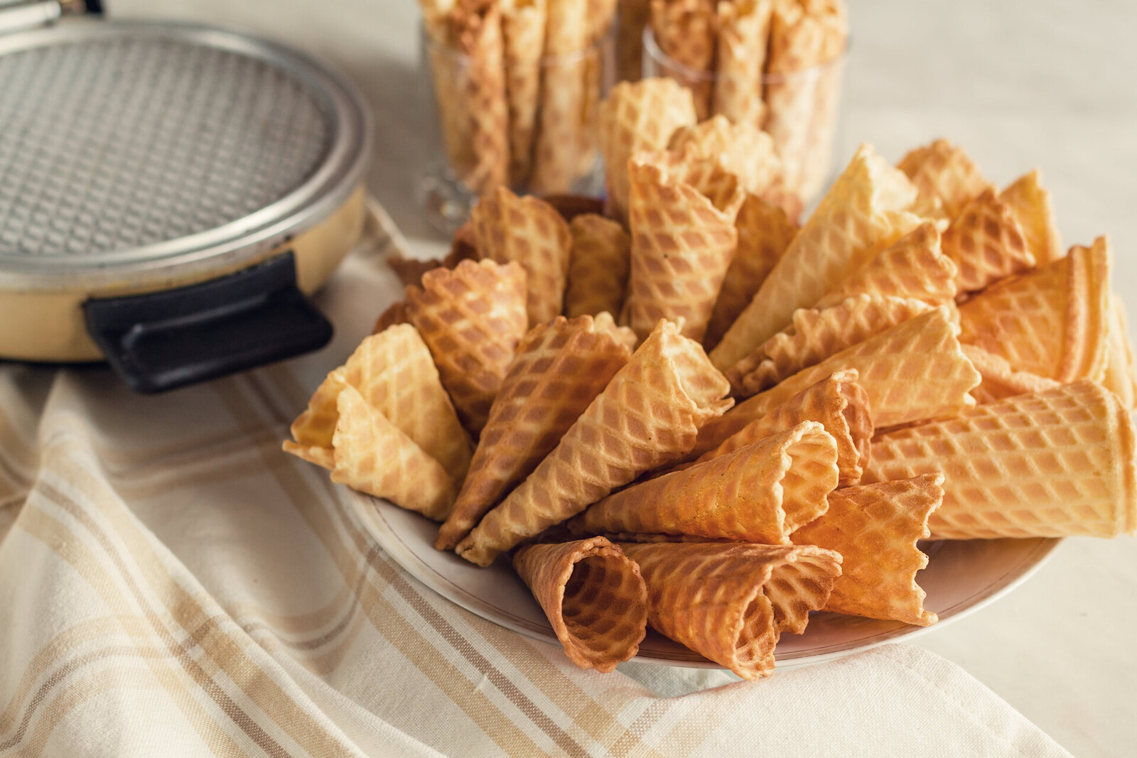 How To Make Waffle Cones Without A Waffle Iron? Storables