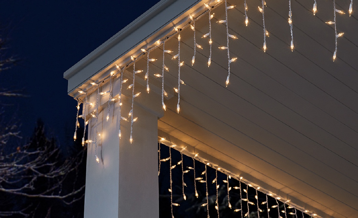 How To Hang Lights Without Gutters Storables