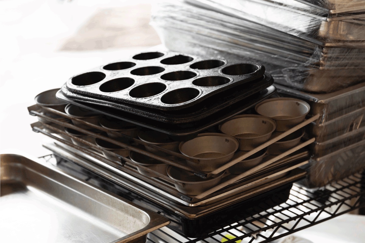 How To Store Baking Pans Storables