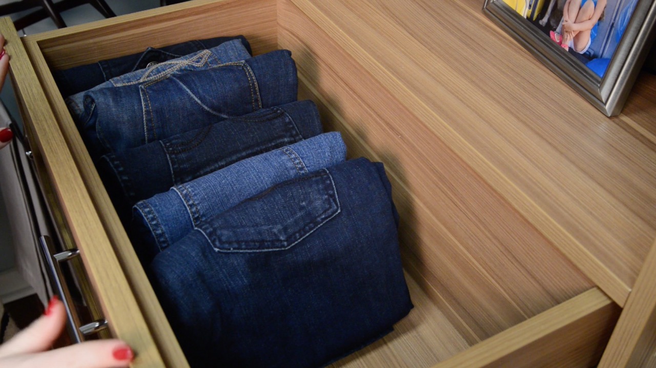 How To Store Jeans In A Drawer Storables