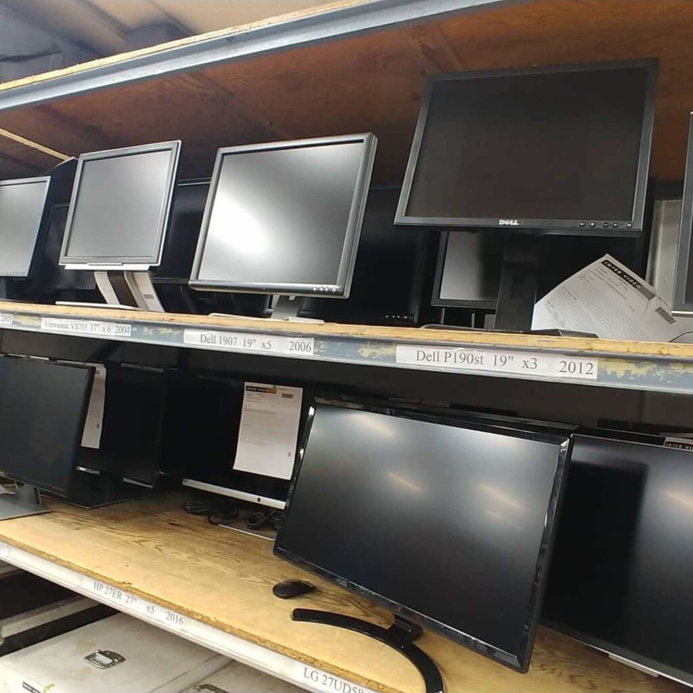 How To Store Monitors Storables
