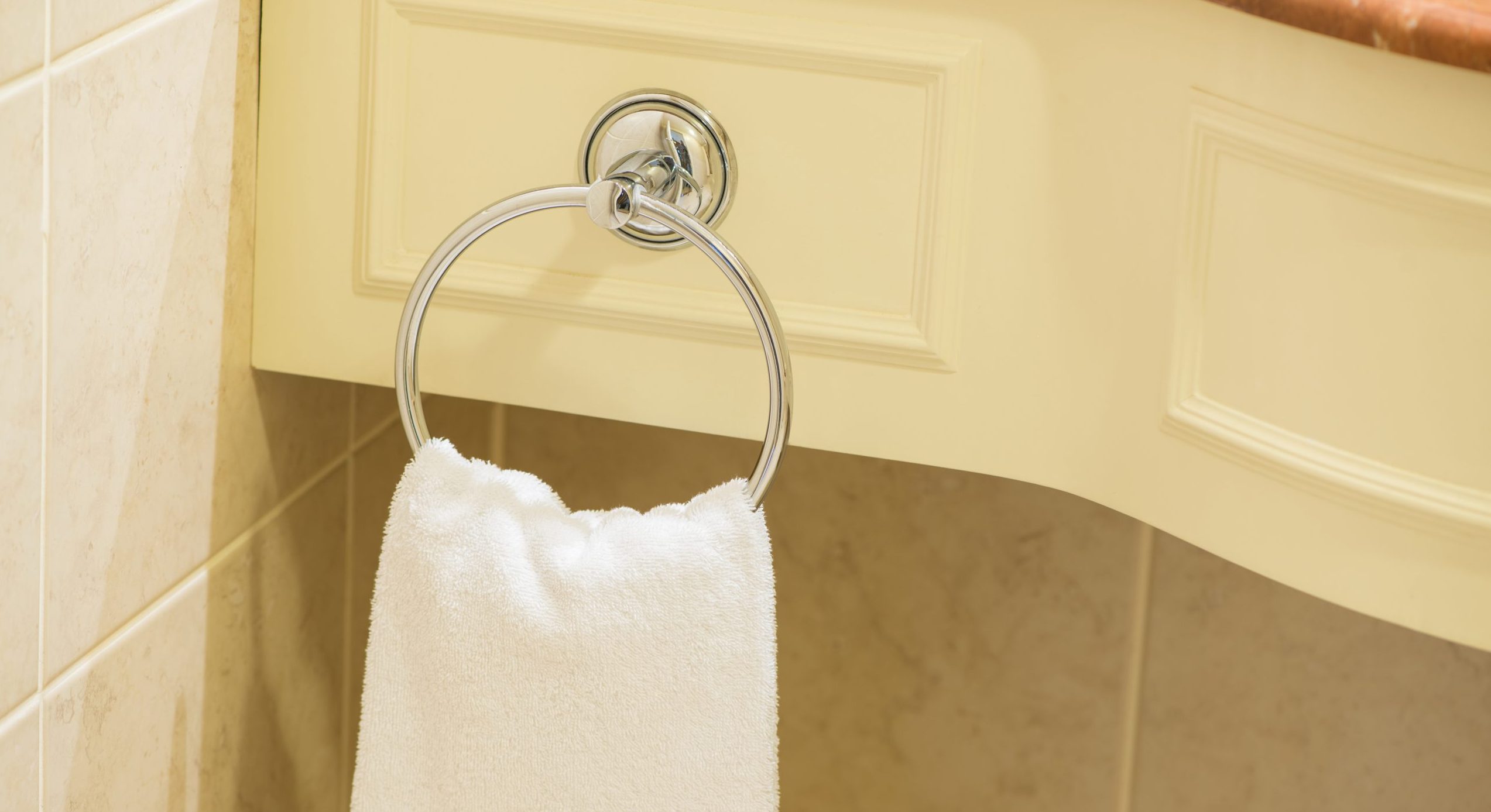 What Is A Towel Ring Storables