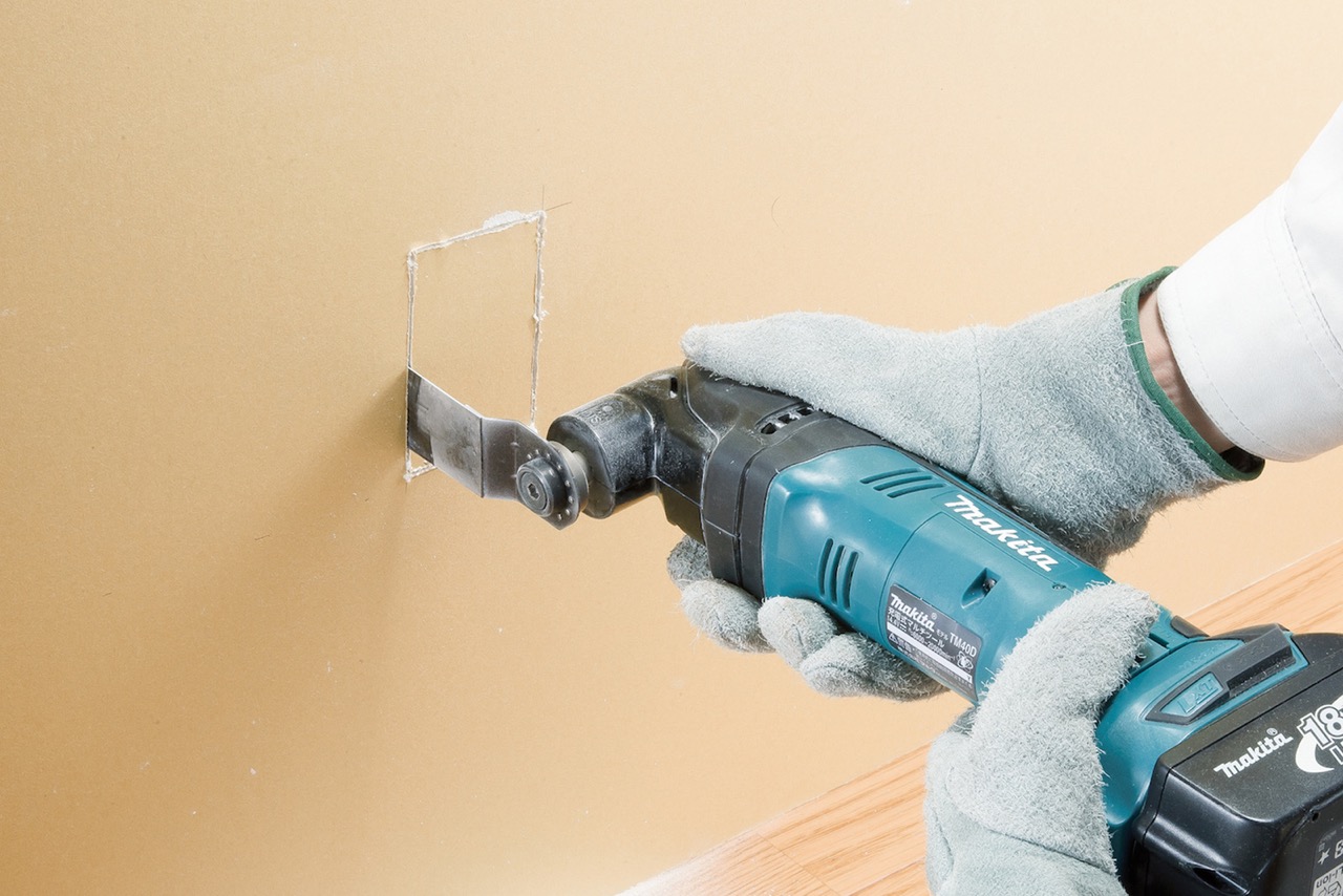 What Power Tools Do Electricians Use Storables