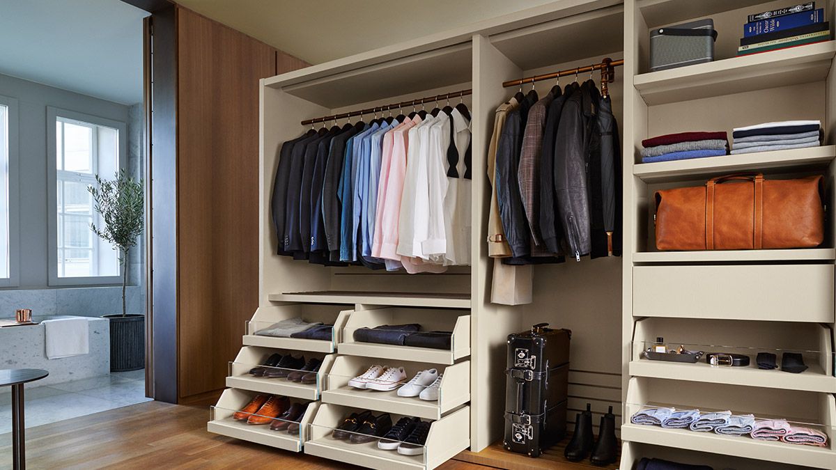 How To Build A Wardrobe For Men Storables