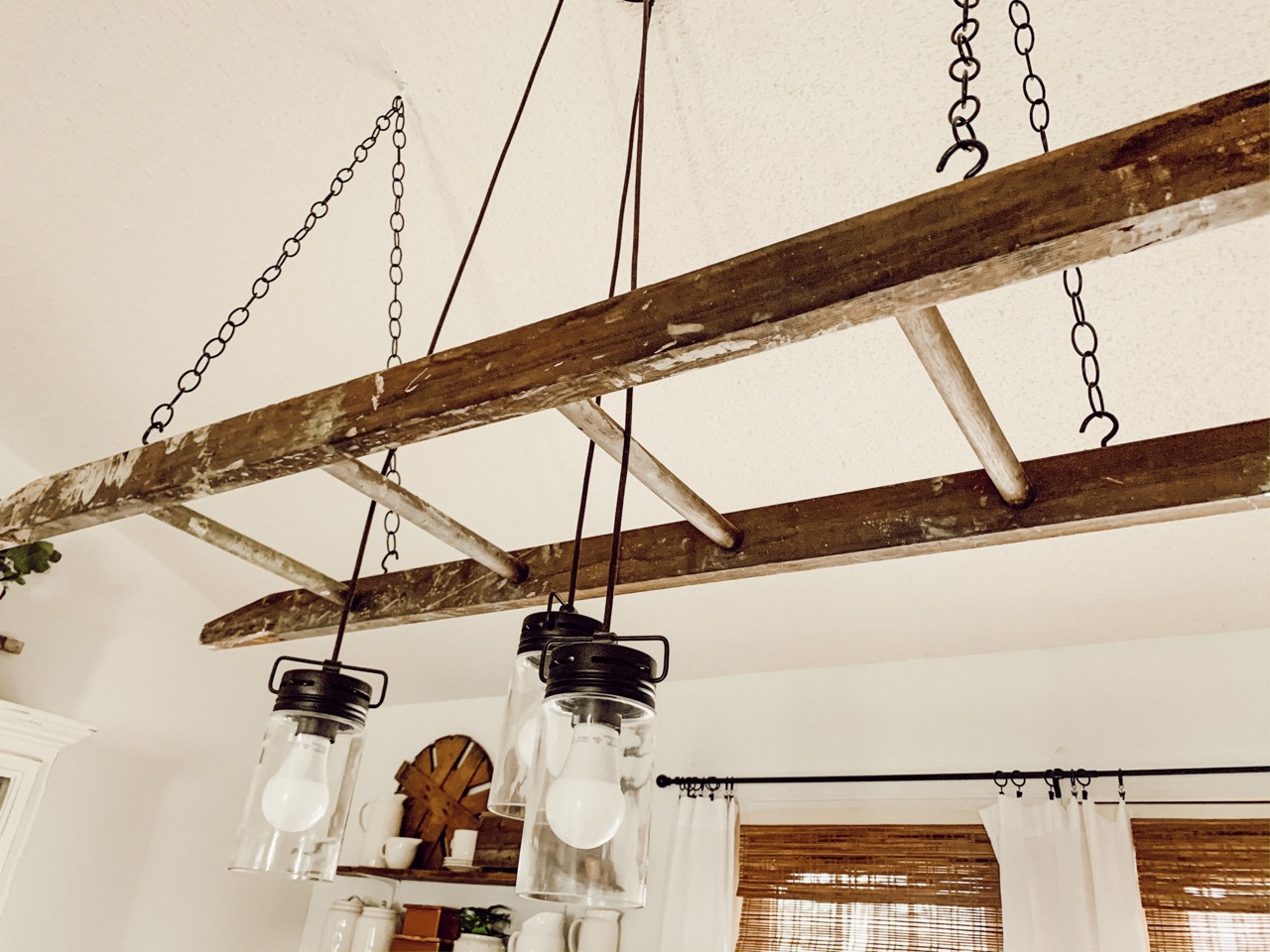 How To Hang A Ladder From The Ceiling Storables