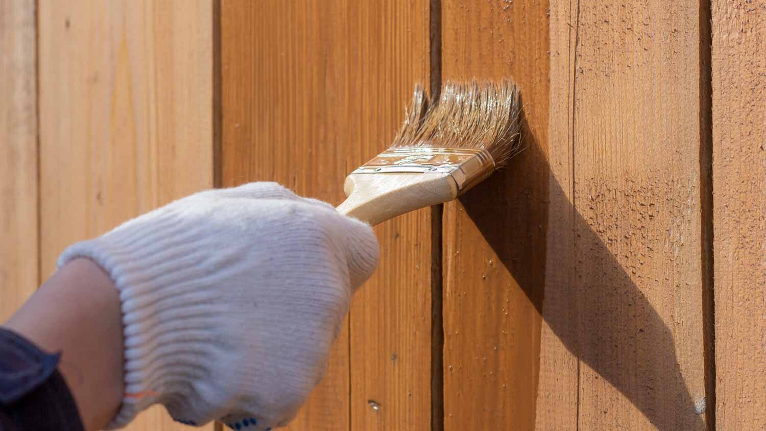 How To Seal A Fence Storables