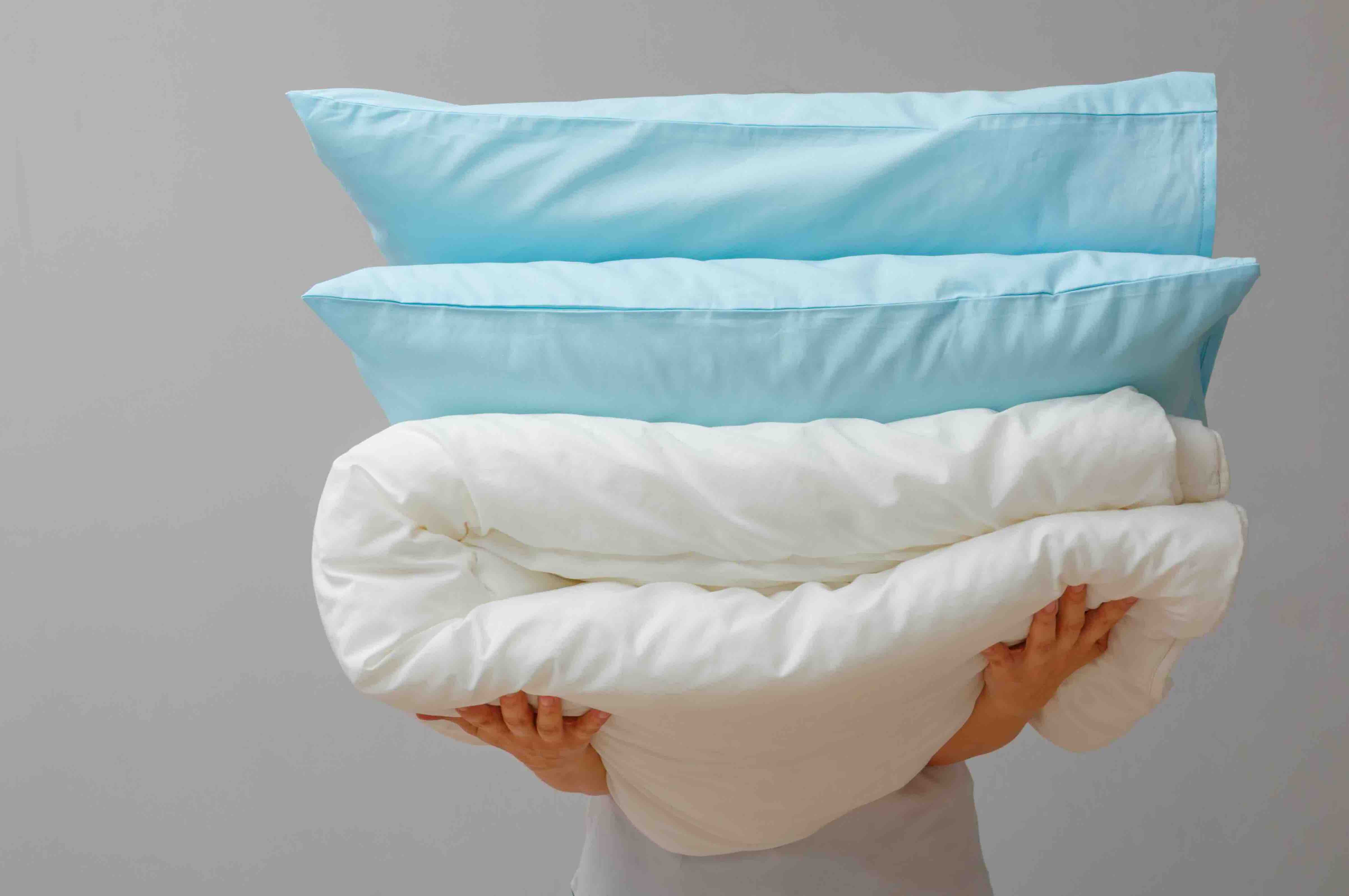 How To Wash Pillows Storables