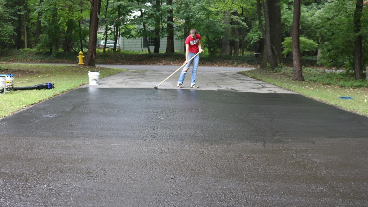 What Does Sealing A Driveway Do Storables