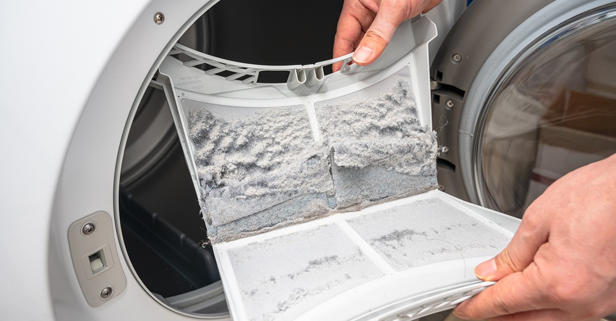 How To Clean The Lint Screen And Dryer Vent Storables