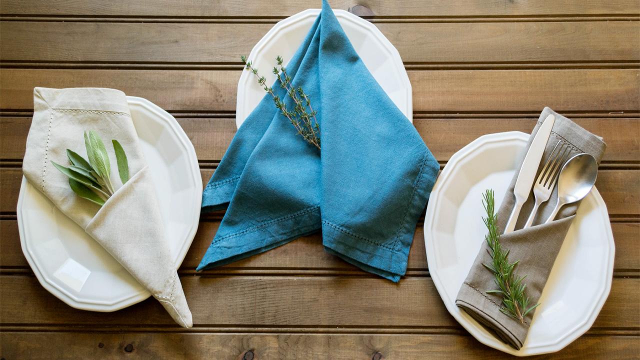 How To Wrap Silverware In A Napkin Storables