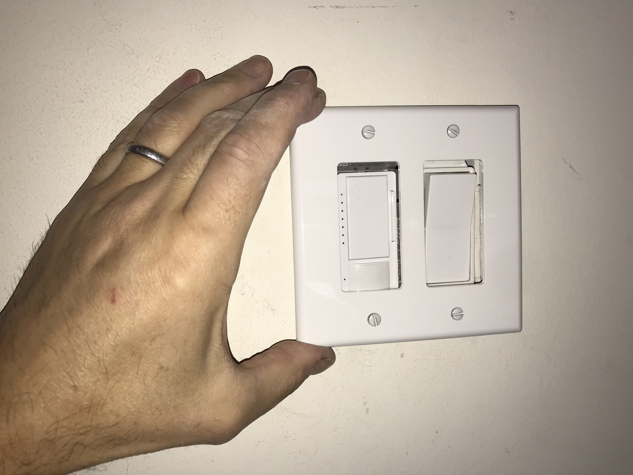 What Happens If You Don't Ground A Motion Detector Switch? Storables