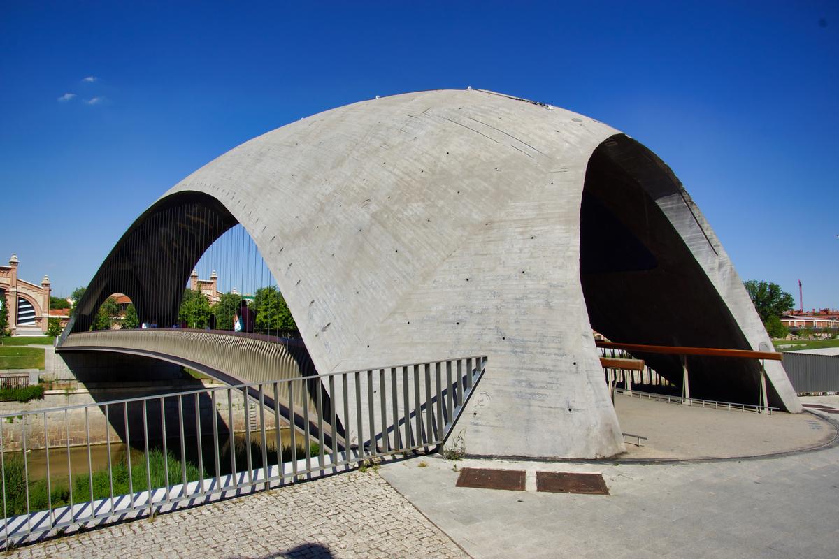 What Is Shell Construction Storables