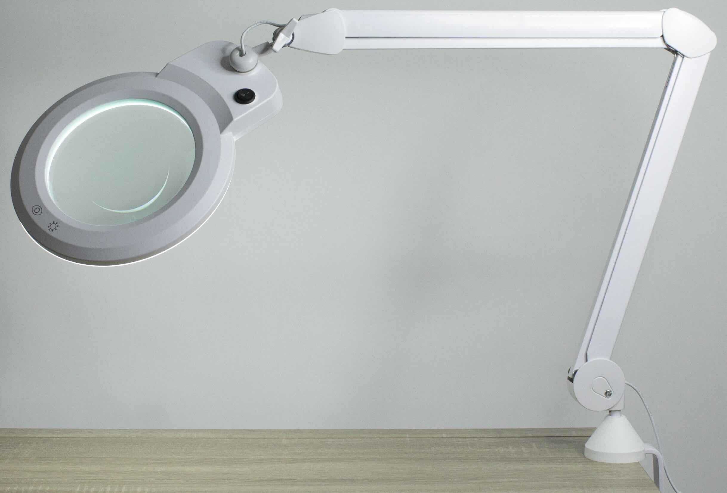 What Is The Most Common Magnifying Lamp Magnification? Storables