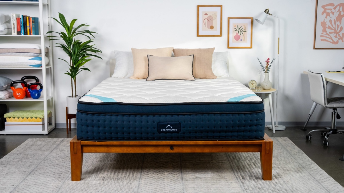 How Long Does It Take For DreamCloud Mattress To Expand Storables