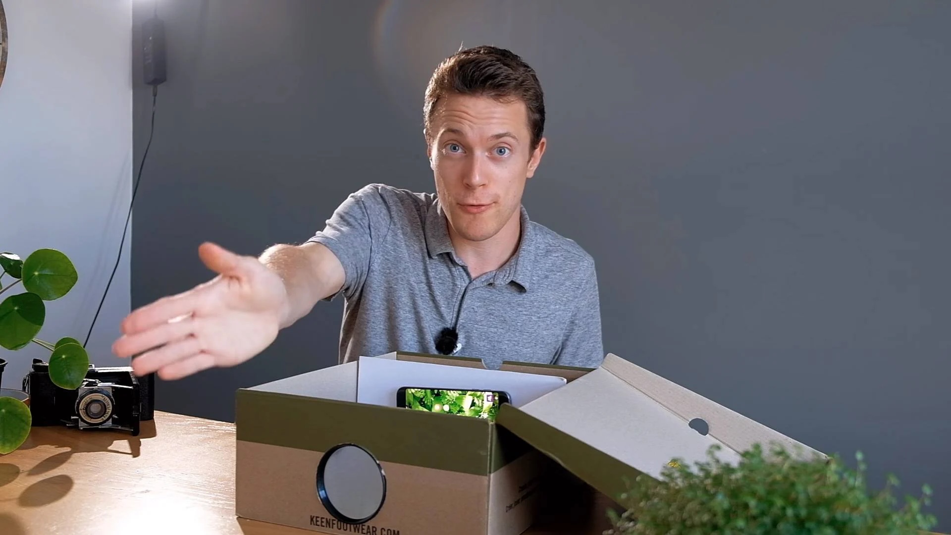 How To Make A Phone Projector Without A Magnifying Glass Storables