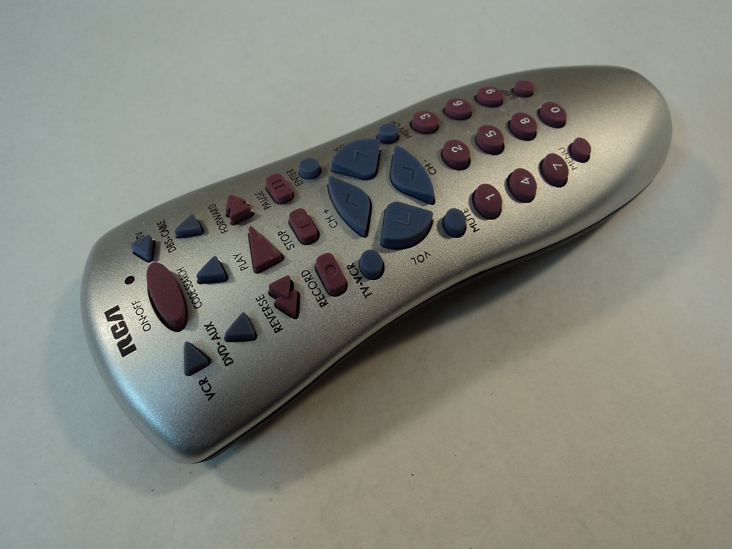 How To Program RCA Universal Remote To ONN TV Storables