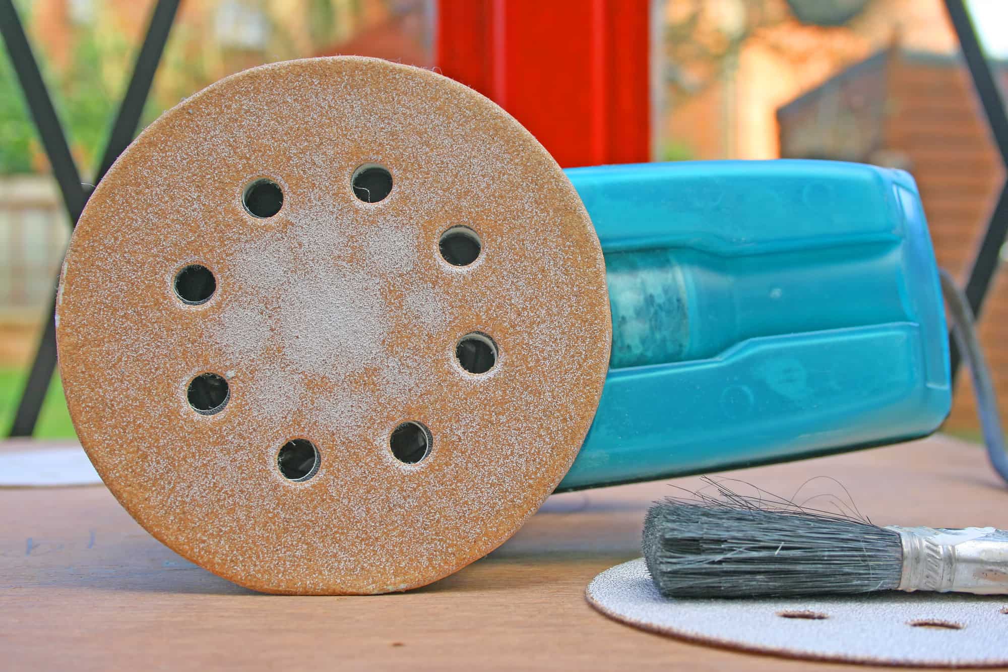 How To Put Sandpaper On A Sander Storables