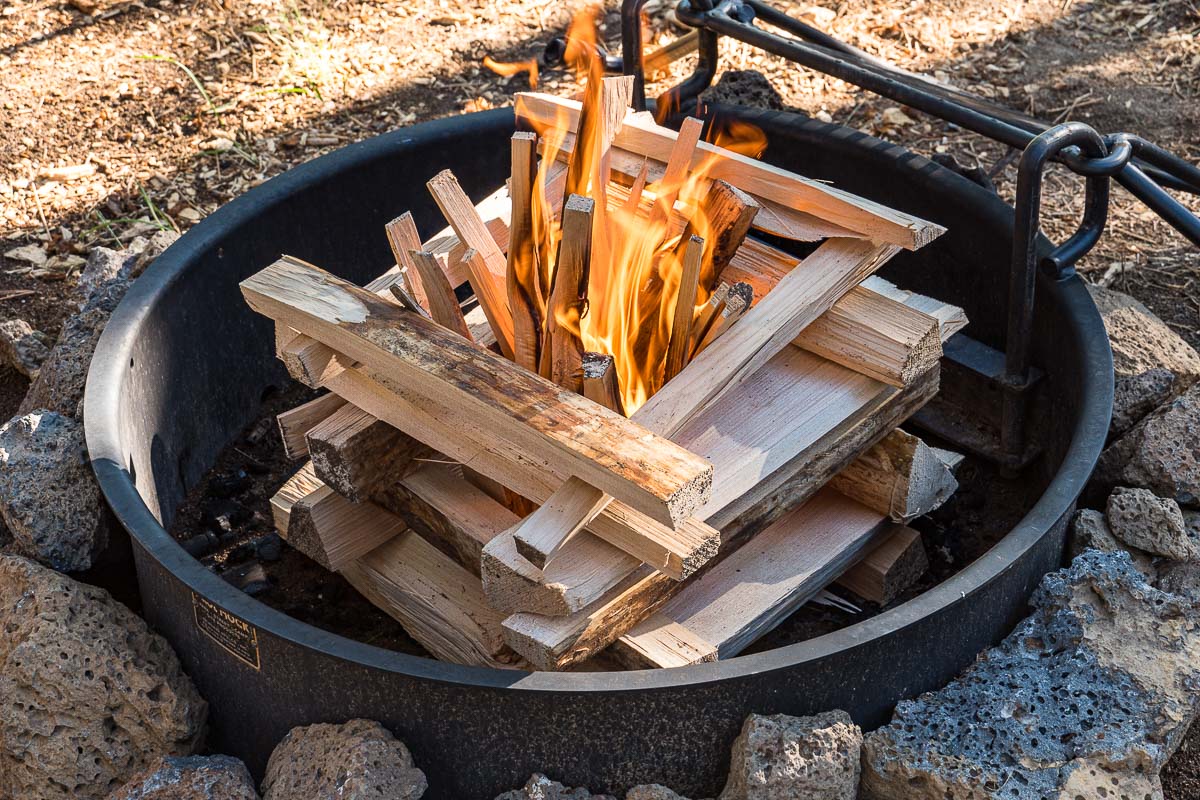 How To Arrange Wood In A Fire Pit Storables