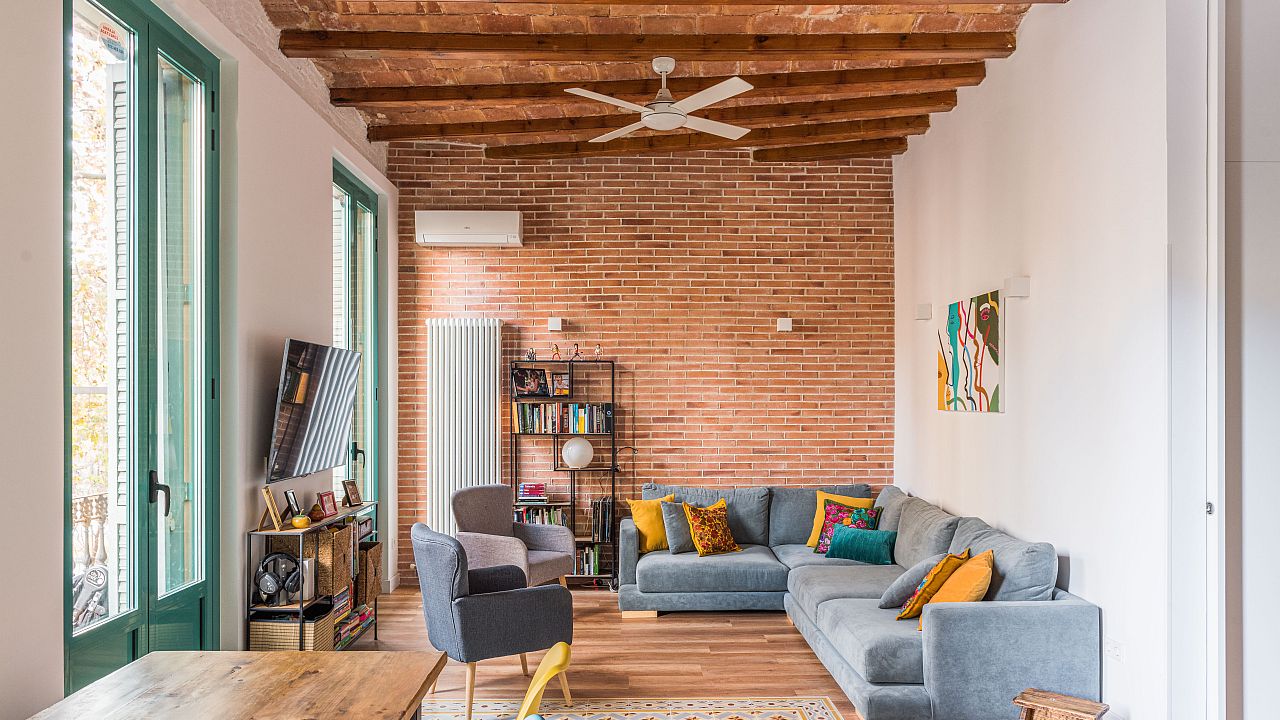 What Color Furniture Goes With Brick Walls Storables