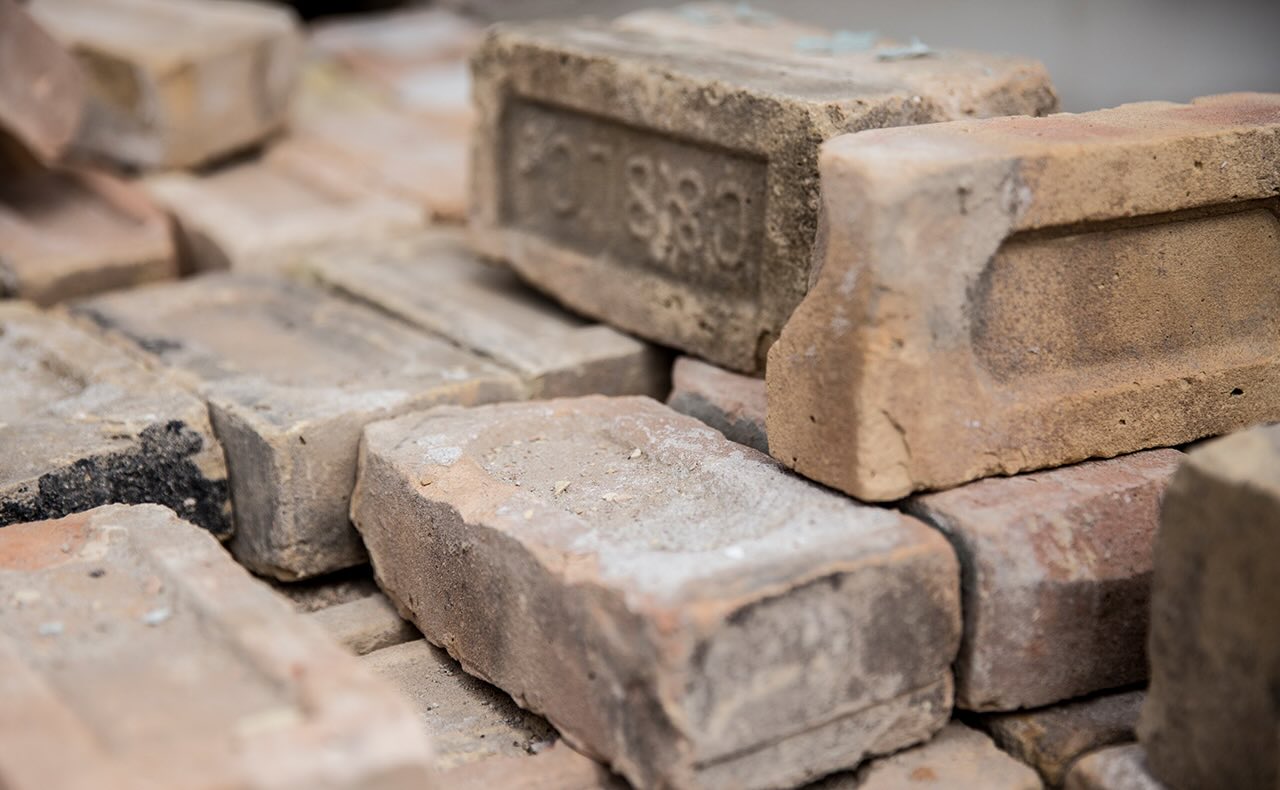 What Is Common Brick Storables