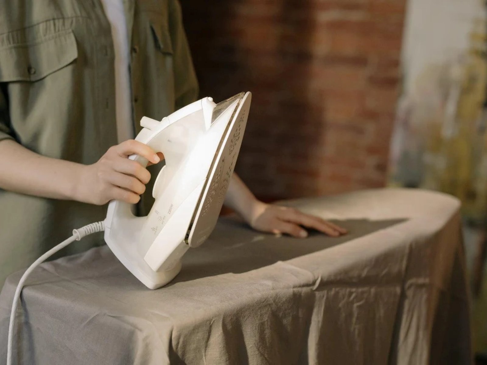 What Size Is A Standard Ironing Board? Storables
