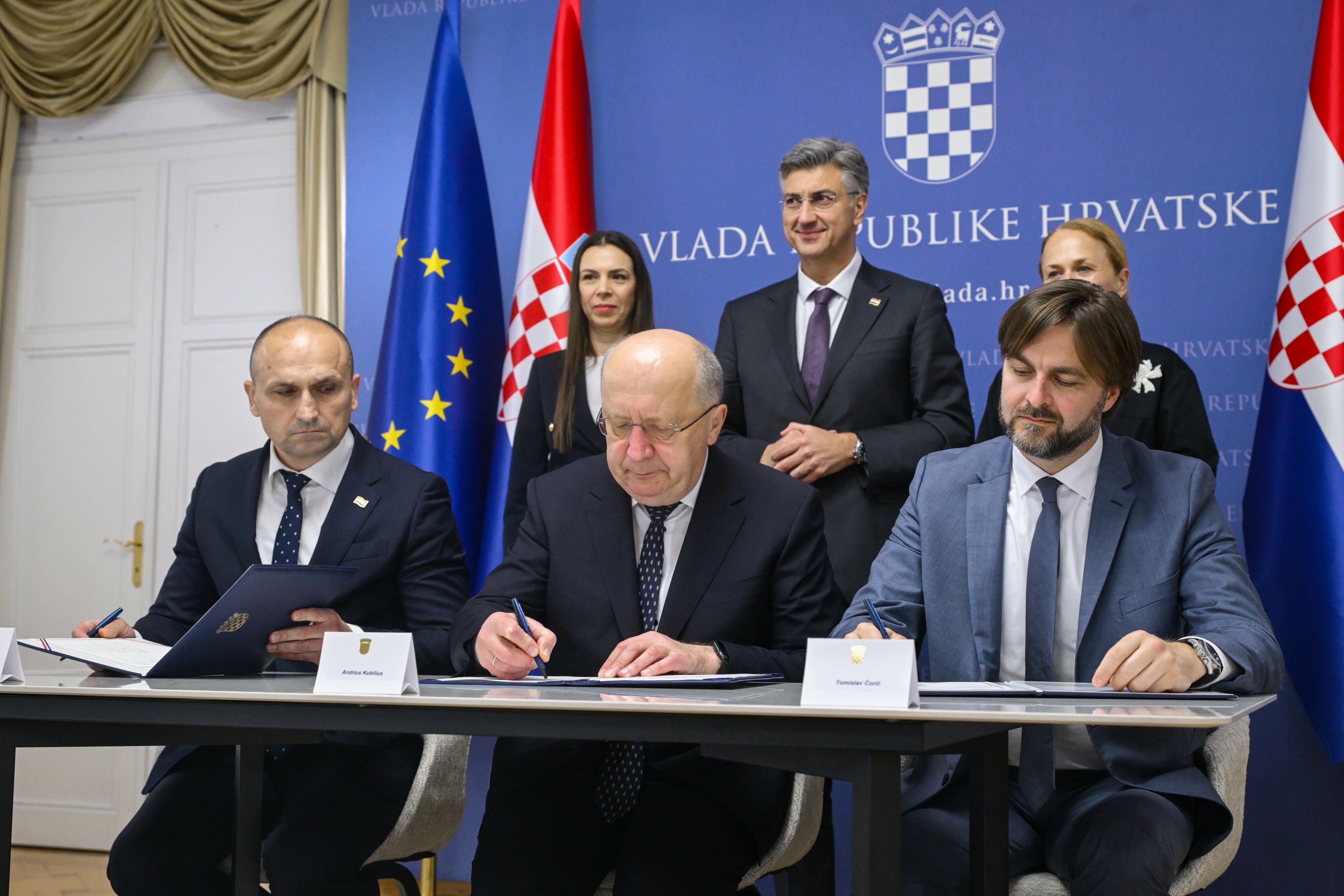 Kubilius pohvalio Hrvatsku: SAFE zajam jača obranu