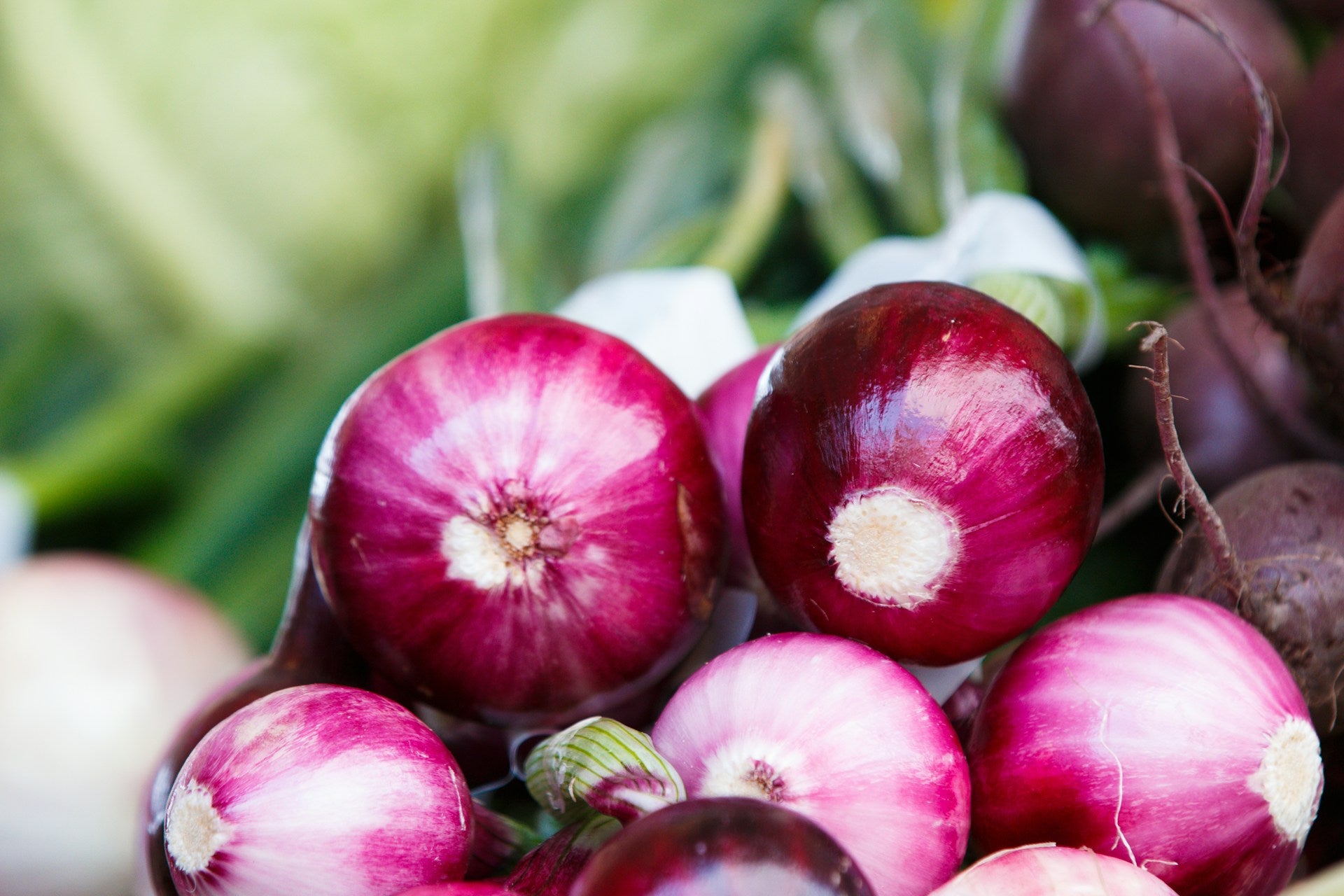 How Long Does A Cut Red Onion Last In The Fridge?