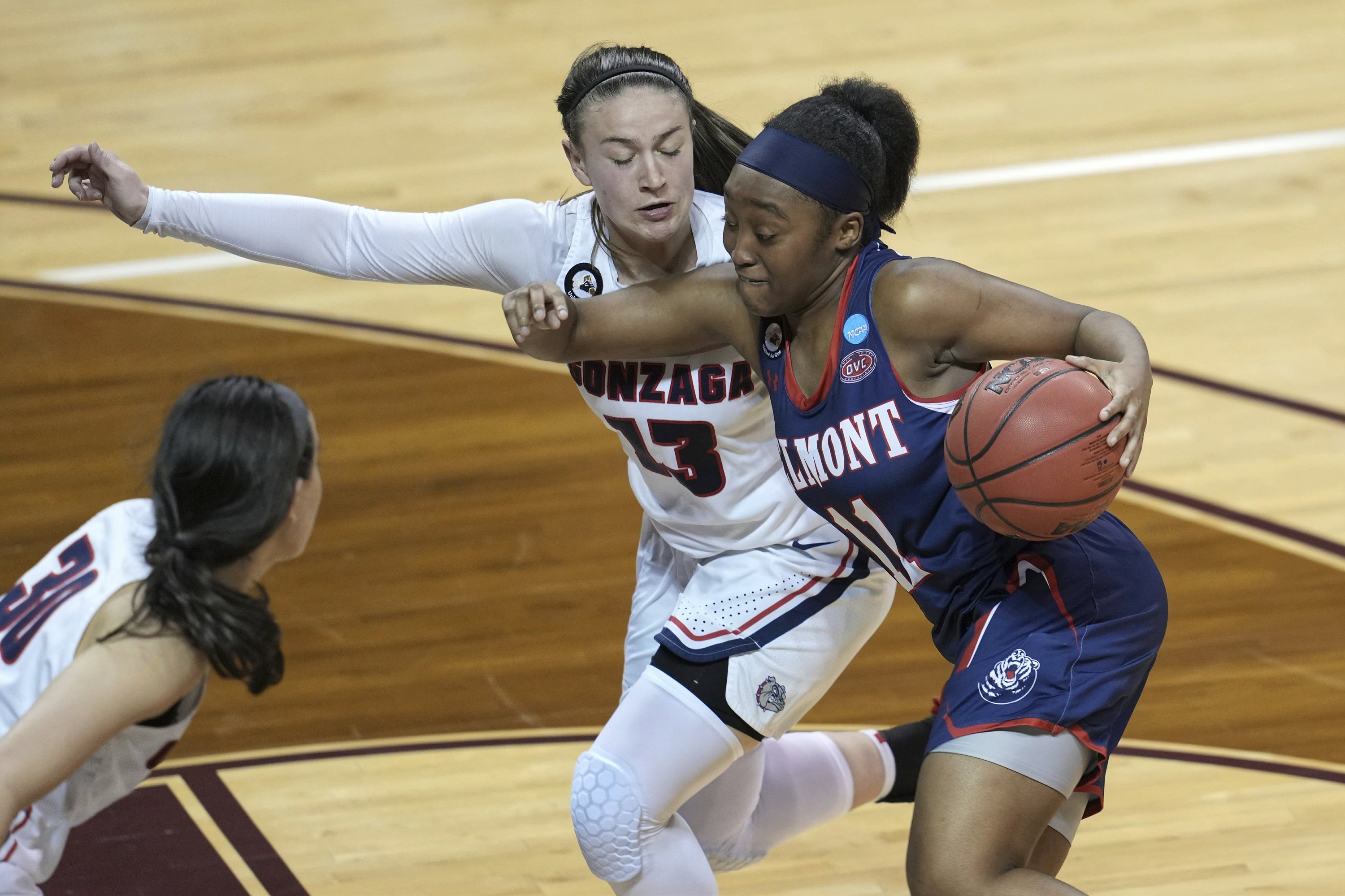 Wells 25 points for Belmont women in 1st NCAA win over Zags AP News