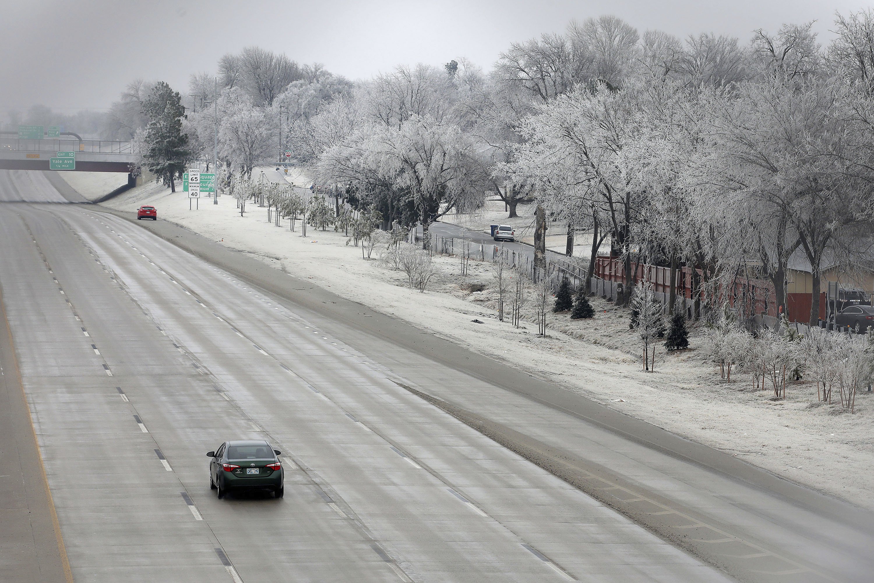 6 killed in 130vehicle pileup on icy Texas interstate AP News