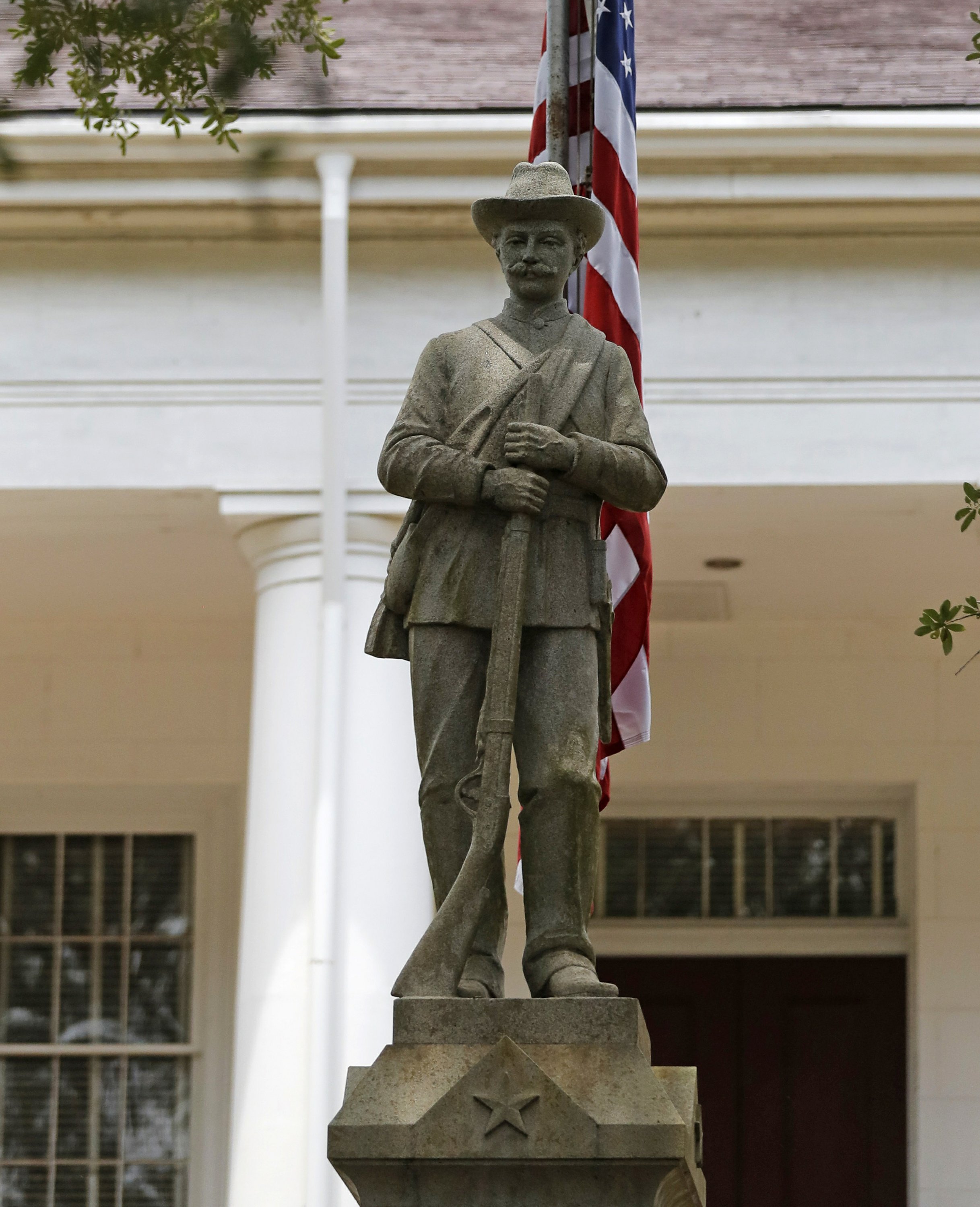 Louisiana parish to vote on future of Confederate monument AP News