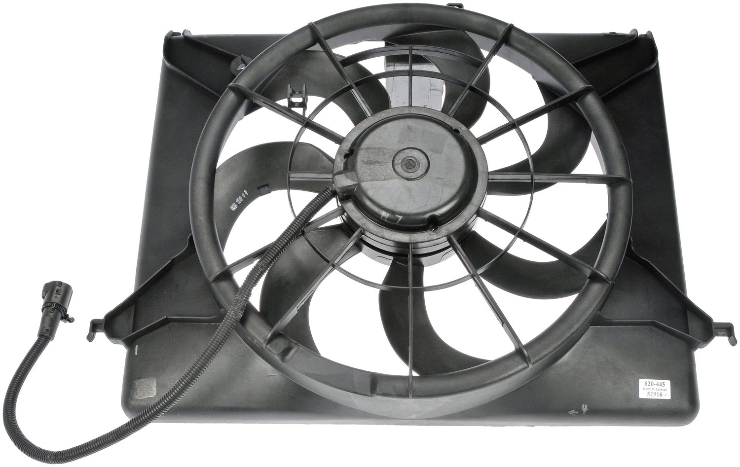 2010 Hyundai Genesis Cooling Fan Assembly