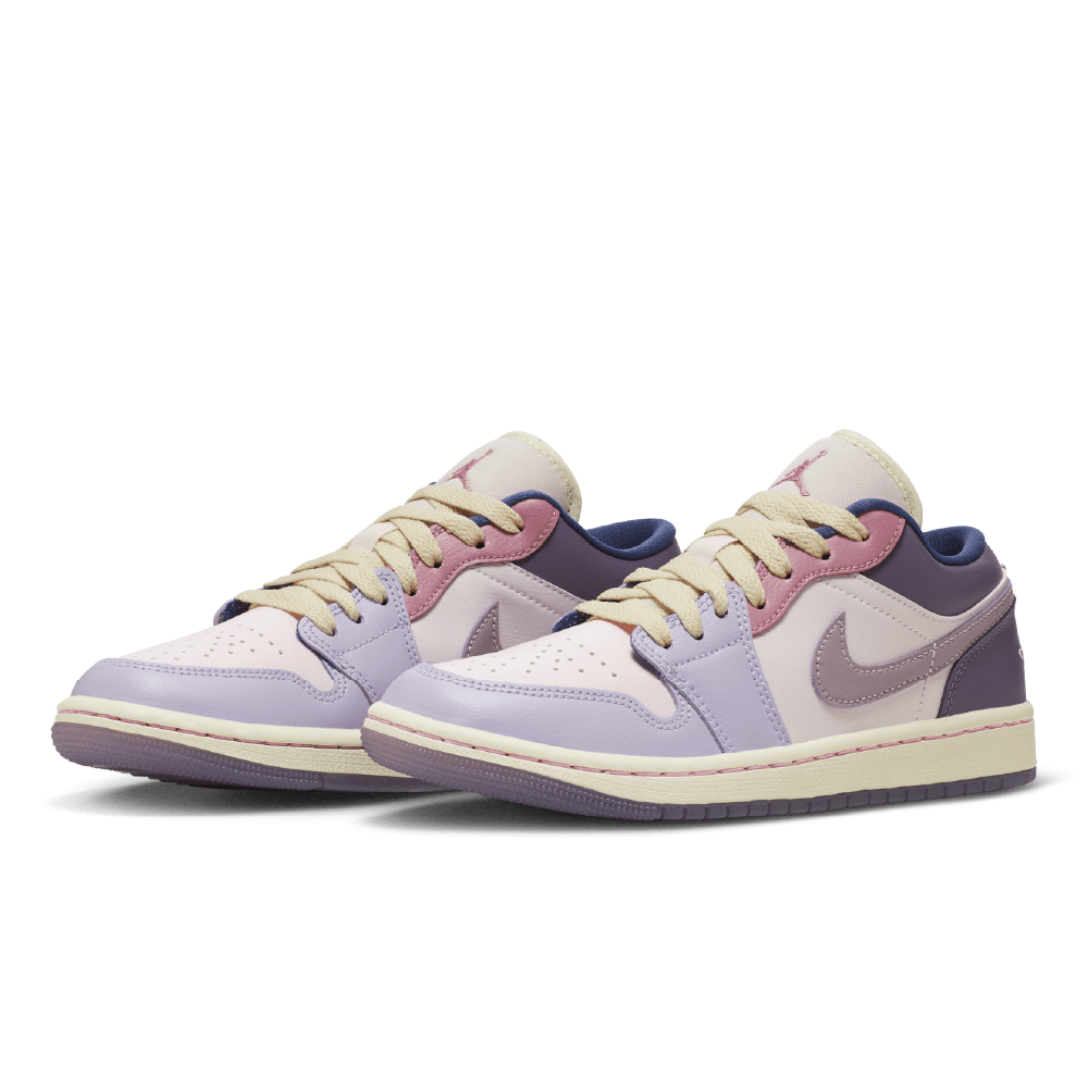WMNS AIR JORDAN 1 LOW PASTEL PURPLE AREA 02