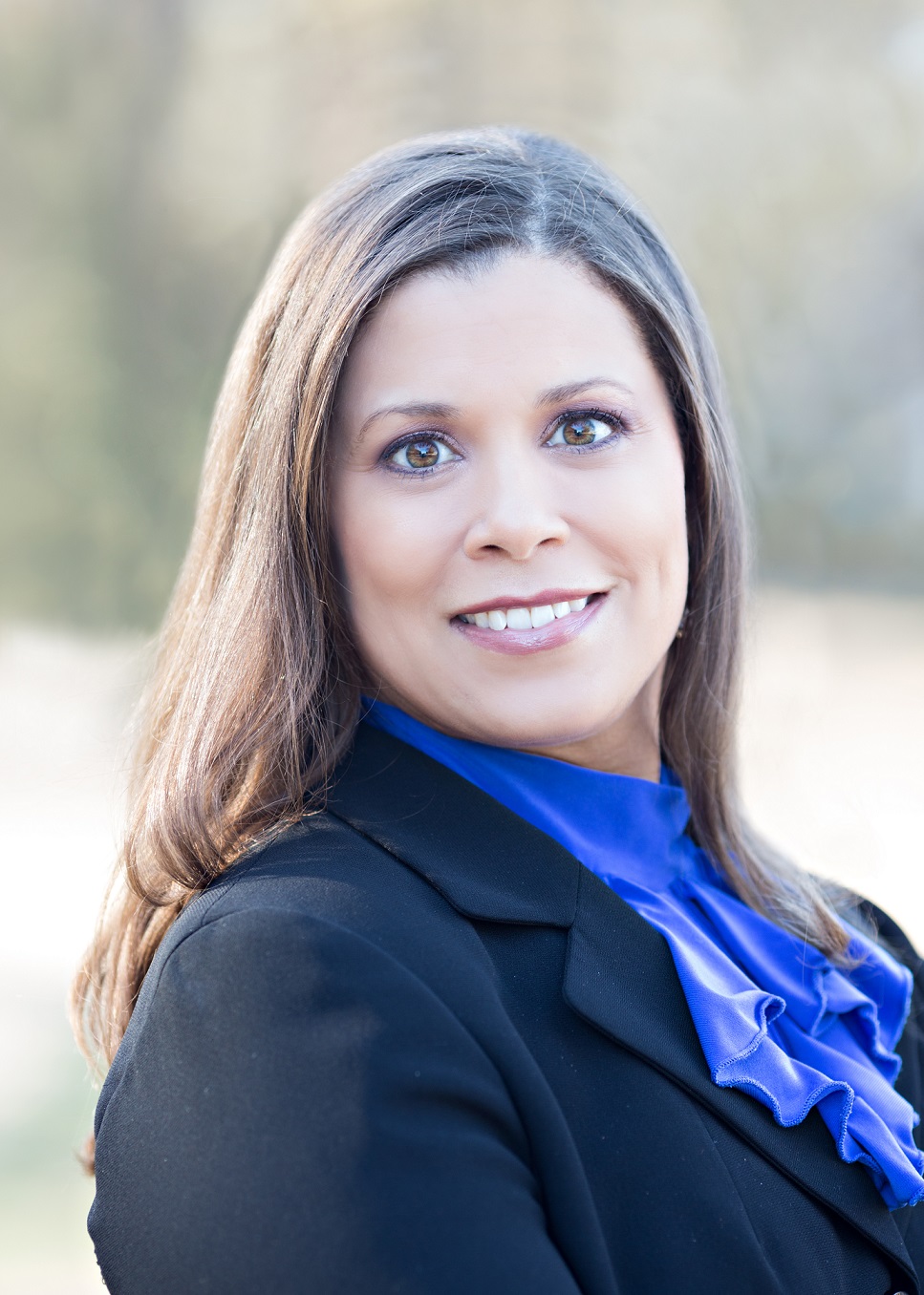 Candice Moore [Profiles] • Instagram, Twitter, TikTok Foller