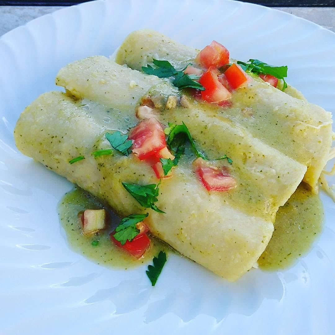 Enchiladas de pollo verdes de 292 Kcal Receta fácil en la app Avena
