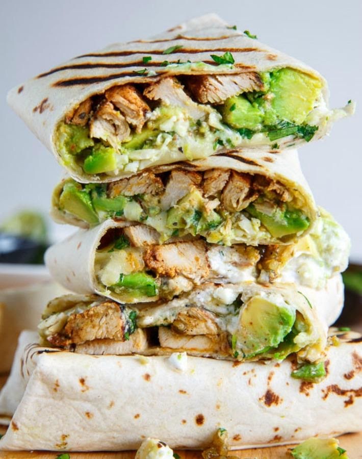 Burrito de pollo con frijoles y aguacate de 307 Kcal Receta fácil en