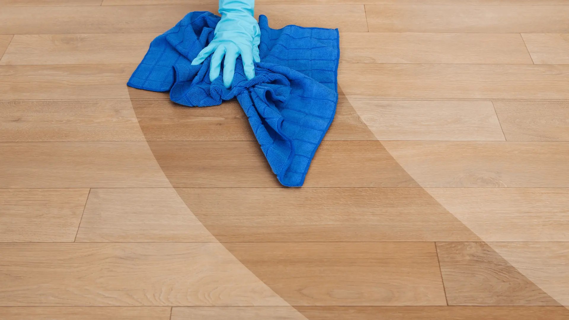How to Clean a Laminate Floor Easy Guide Buildiro Magazine